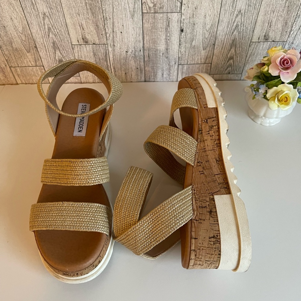 Steve Madden Sandals Womens SZ 8M Bandi Ankle Strap Tan Platform Cork He…